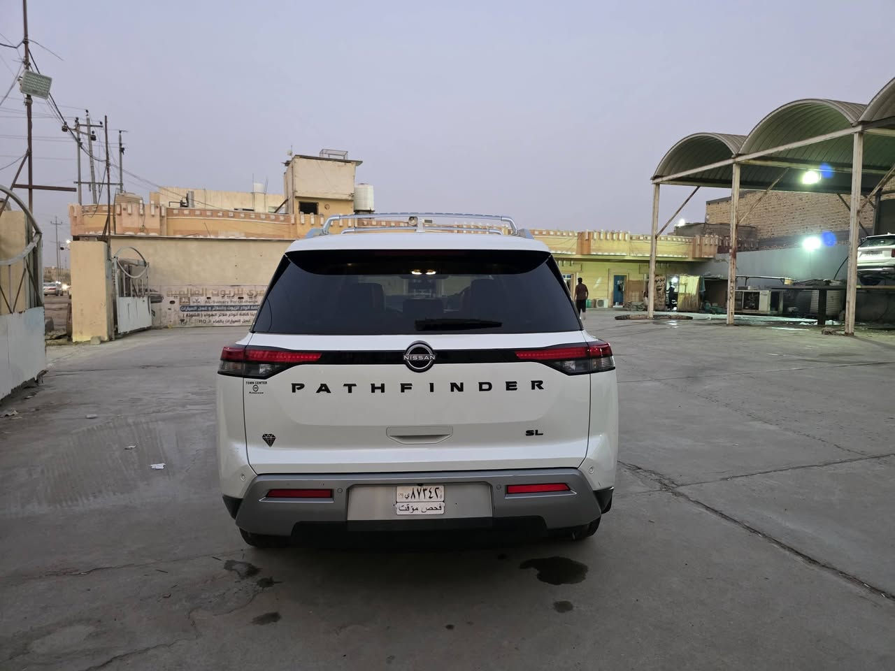 السلام عليكم
نيسان باثفايندر موديل 23 مواصفات الـ SL المعروفة
رقم بغداد سيارة جاهزة ماناقصها شي
صور حادثها موجودة 
السعر 255
الاتصال ***********
