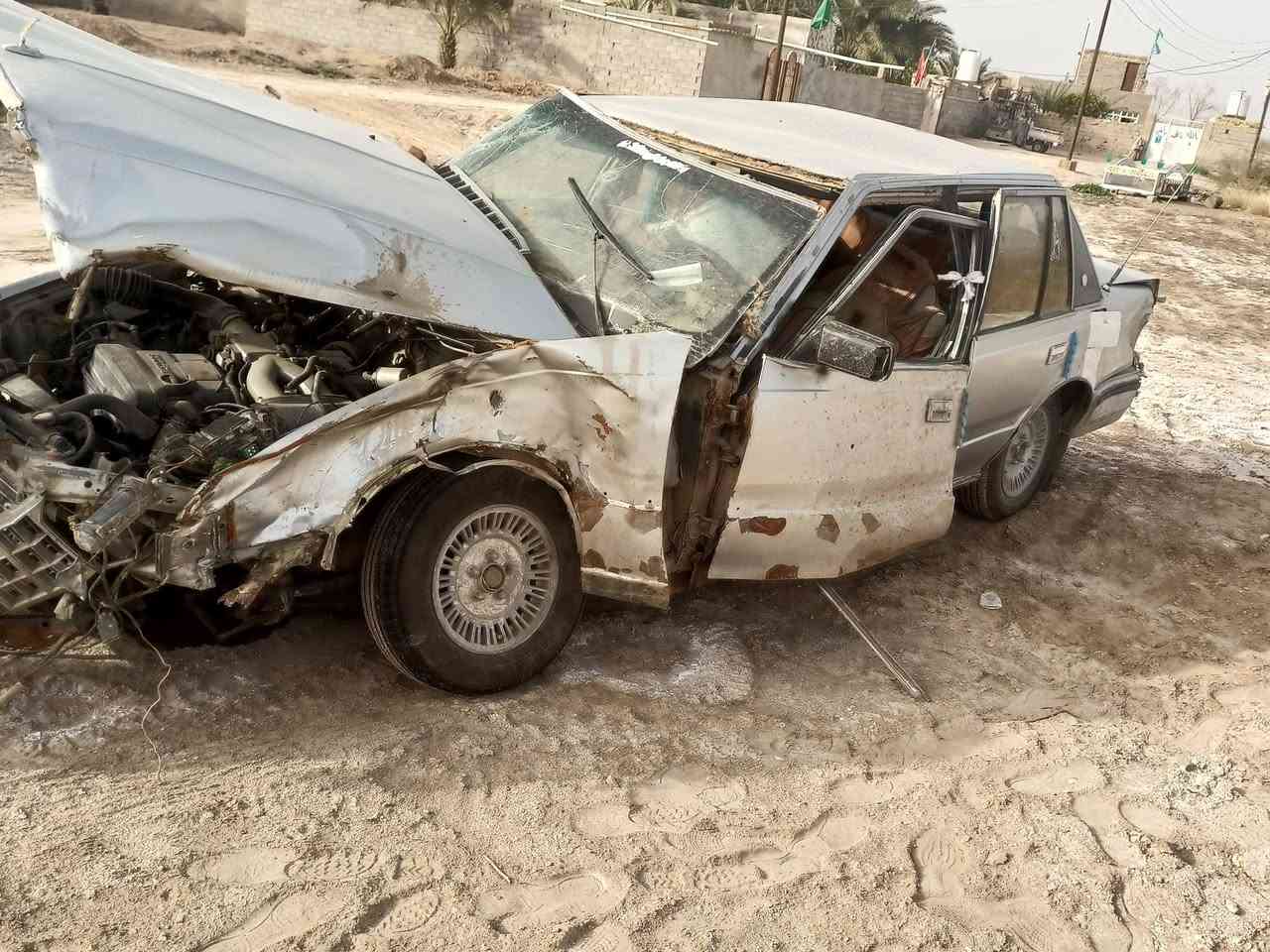 السلام عليكم سوبر موديل 85للبيع رقم نجف السيارة بااسمي مكينه ثنين ونص توها شادينها مكاني رفاعي 
***********
