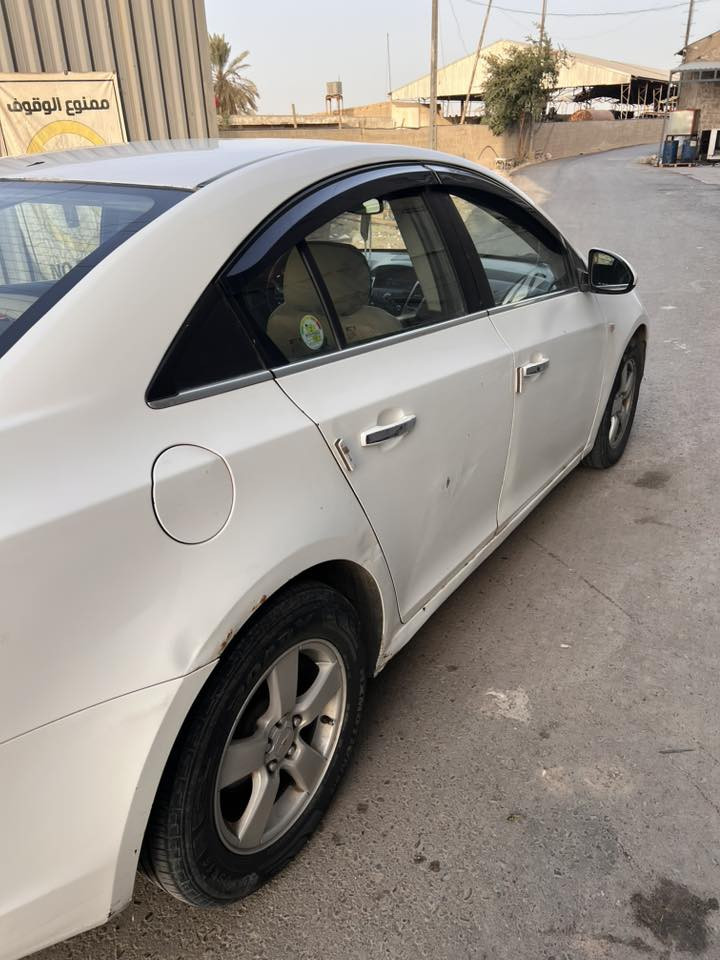 السلام عليكم بيع مستعجل شوفرليت كروز 2010
خليجي محرك 1800 مسويلها ادامة كامله نوزلات جديده بلكات جديده عبوة فيت بم كامله جديده تخم تاير جديد رقم نجف مشروع وطني ابيع كوم حديد اكفلك محرك وكير فقط مكانها بغداد سعرها جوا السوك 50$ قفل من الاخير ترايها وين ميعجبك 
للاستفسار *********** واتساب فقط
