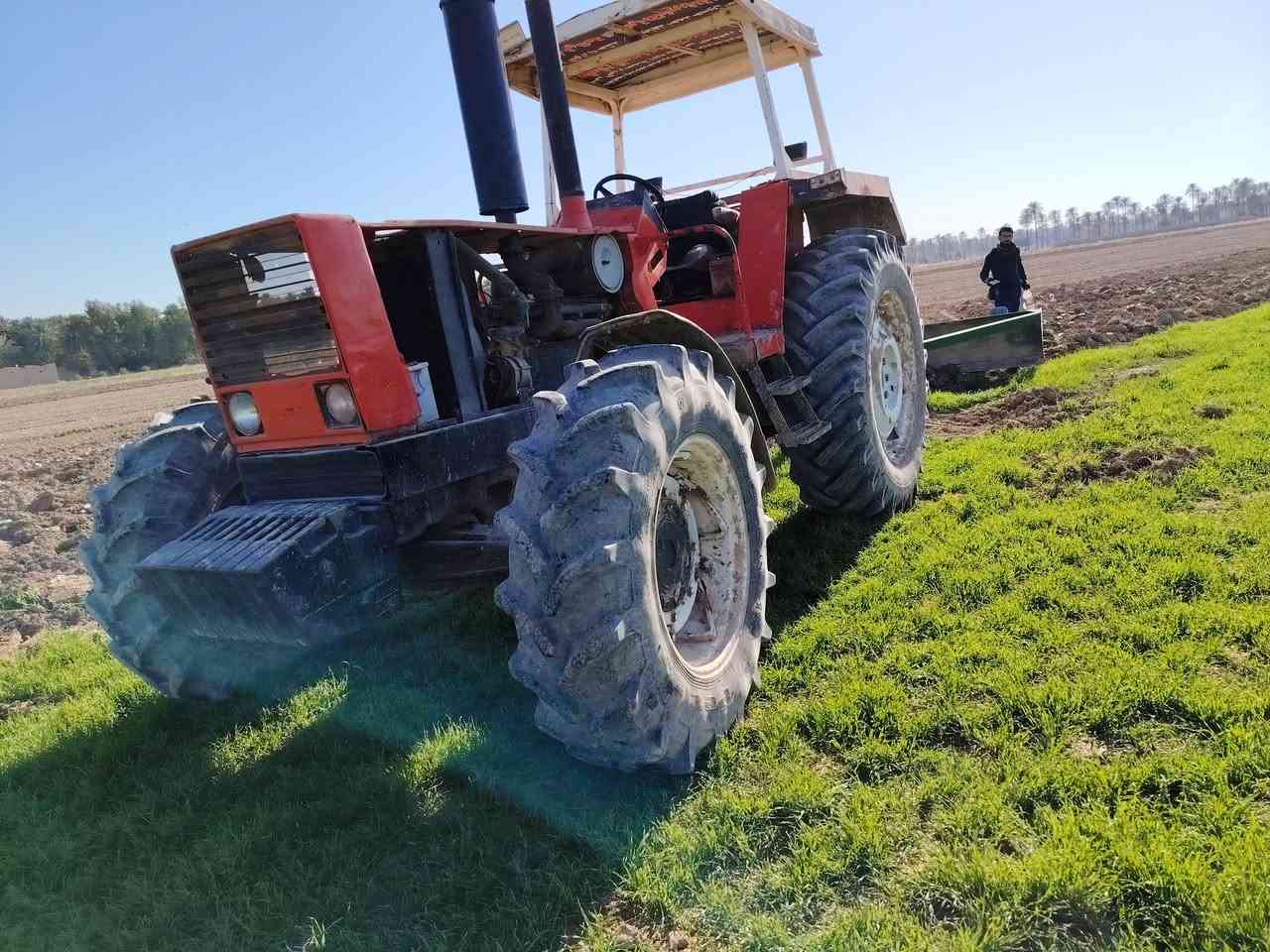 للبيع مكينه فيات ١٦٠بدون مكفوله عشاير وحكومه كير محرك اكسل مكفول مكان ديالى سعر ٢١وبيها مجال مع فدان خماسي حجم ١٨
***********/***********
