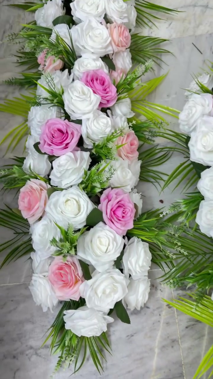 ورد امتار تنفيذ حسب الطلب وبأسعار مناسبة 🌺🌸🌼

يوجد توصيل بغداد وكافة المحافظات 🚗🚕

 #ورد #ورد_امتار #ورد_امتار_شغل_قداح #ورد_كوشات


**إذا كنت صاحب هذا الإعلان وتريد حذفه لأي سبب، رجاءا أرسل رسالة إلى الدعم الفني**