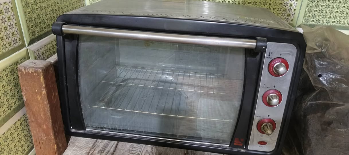 اوفن للبيع شغال مستخدم نضيف
السعر 50
***********
