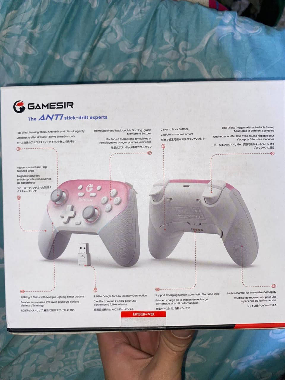 جوستك 
التوافق: PC – Android – Nintendo Switch – iOS
الاتصال: Bluetooth / USB (وضع ثلاثي)
العصيّ: Hall Effect (مقاومة لمشكلة الانجراف Stick Drift)
الأزرار: قابلة لتبديل الترتيب (Glyph Swap)
الزناد (Triggers): Hall Effect بدقة عالية
الاهتزاز: اهتزاز مزدوج
التطبيق: GameSir Connect App للتخصيص Super Nova :الاسم
والشحن واير وواير ليس
 
سبب البيع : اشتريتها علمود اكسبوكس وطلعت ما تدعم 
الجوستك حرفيا بالباكيت 

التوصيل عليه 

والسعر :75 وبي مجال للطيبين 

التواصل واتس على هذا الرقم 

 0771 589 0274
