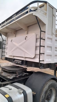 شاصي محلي • طول 13.6م • طقم تايرات جديد