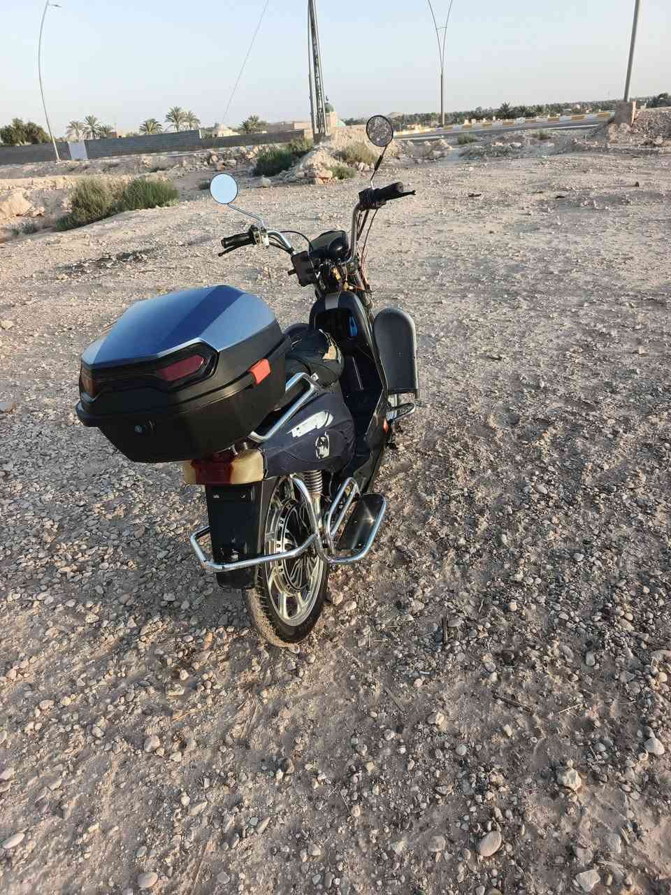 السلام عليكم متاح ماطور شحن بطارياته نص عمر ماناقصه كلشي شغال مابي اي شي السعر 300وبي مجال ***********
