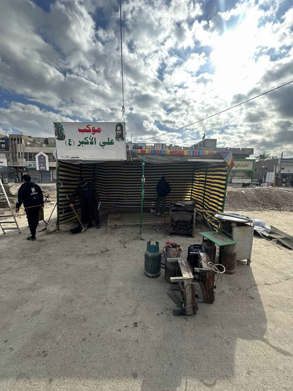 للبيع بغداد مدينه الصدر مكلف بل نشر ‭٠٧٧٤ ٢١٦ ٩٨٢٧‬
