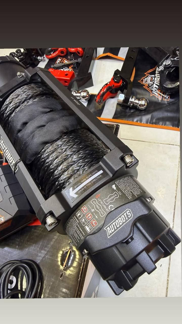 سيارتك دفع رباعي… هذا لازم يكون عندك 👌

ونج سحب بقوة 8 طن 💪
يعني يعتمد عليه بالبر والطين وأقوى حالات الغرز

يجي وياه كافة الاكسسوارات ومستلزمات التثبيت ✔️
وحبل كِتان قوي جداً وخفيف الوزن
أسهل بالاستخدام وأأمن من الواير الحديد

مناسب لسيارات الدفع الرباعي مثل
Toyota FJ Cruiser
Toyota 4Runner
Toyota Hilux

متوفر عدنه ببغداد
والتوصيل لكل محافظات العراق 🇮🇶

للحجز والاستفسار
***********”
بغداد الشعب حي عدن
