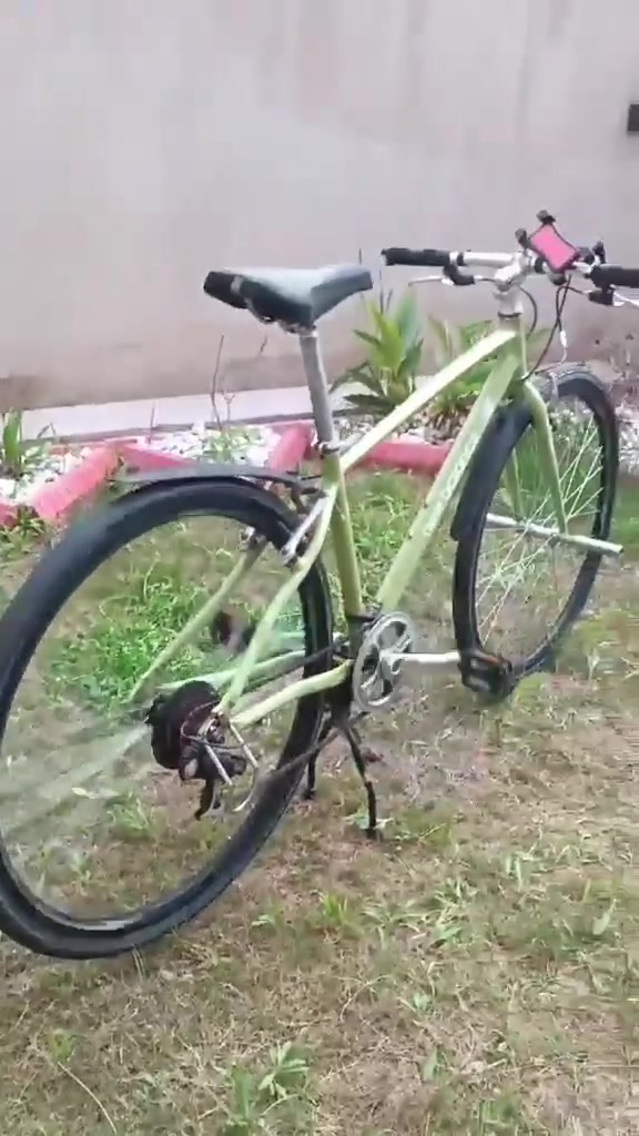 نضافه 100/99بايسكل رياضي سباق تايرات وياله رياضيه حجم28 مستعمل قليل
غني عن التعريف 
ماركه عالمية


**إذا كنت صاحب هذا الإعلان وتريد حذفه لأي سبب، رجاءا أرسل رسالة إلى الدعم الفني**