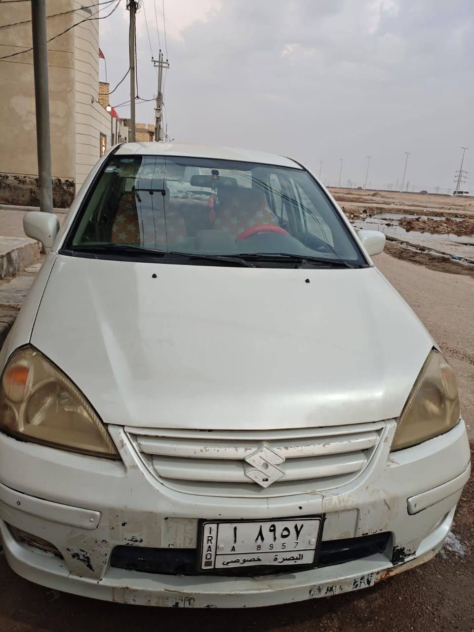 سازوكي ليانه سياره نضيفه موديل 2005 سياره جاهزه تبريد تدفئه السياره ما بيهه اي ضربه فقط مصبوغه جماليه  مكاني البصره ابو الخصيب  السعر 42 وبيهه مجال بسيط كلش *********** البصرة, العراق
