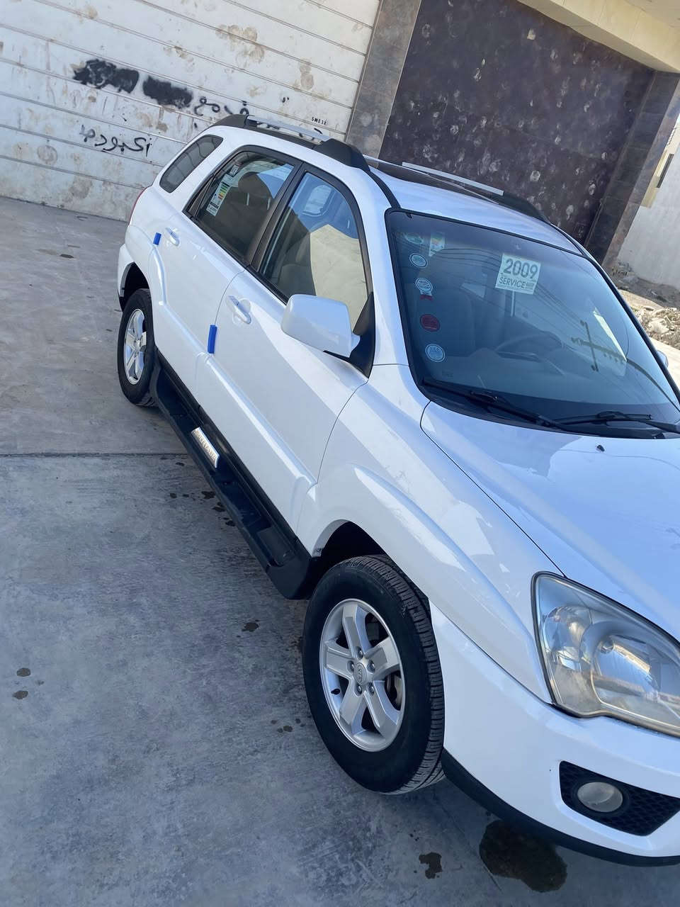 سلام عليكم للبيع سبورتج مديل ٢٠٠٩رقم اربيل شرط التحويل 
محرك ٢٠٠دوش بلاد على وضع الشركه 
تخم تاير جديد 
٤وياله دسك جديد 
منظومه تبريد جديده 
صدر امامي خلفي جديد
كهربايات على وضع الشركه 
سياره مكفوله من الصبغ وتبديل 
بيه بارد سوتر مرفق مع المنشور 
سلايد روف شغال 
مكان السياره سامراء 
ستفسار ***********
سعر ١٢٧ بي مجال
