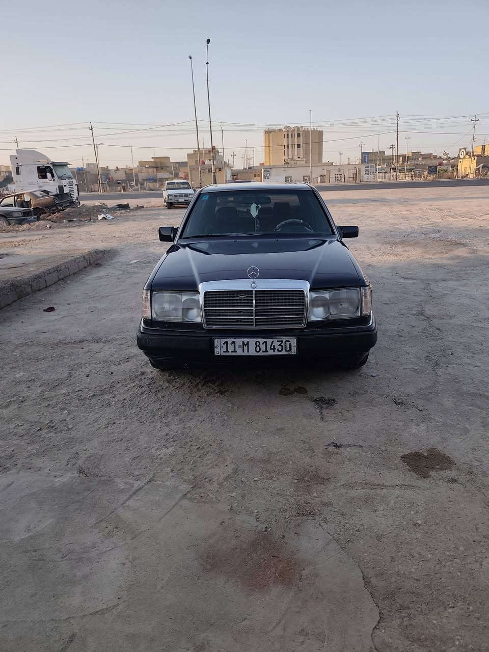 دب ٩١ رقم بغداد
تحويره جديده ٢٥٠٠ 

لبيع فقط ***********
مكان ذي قار

