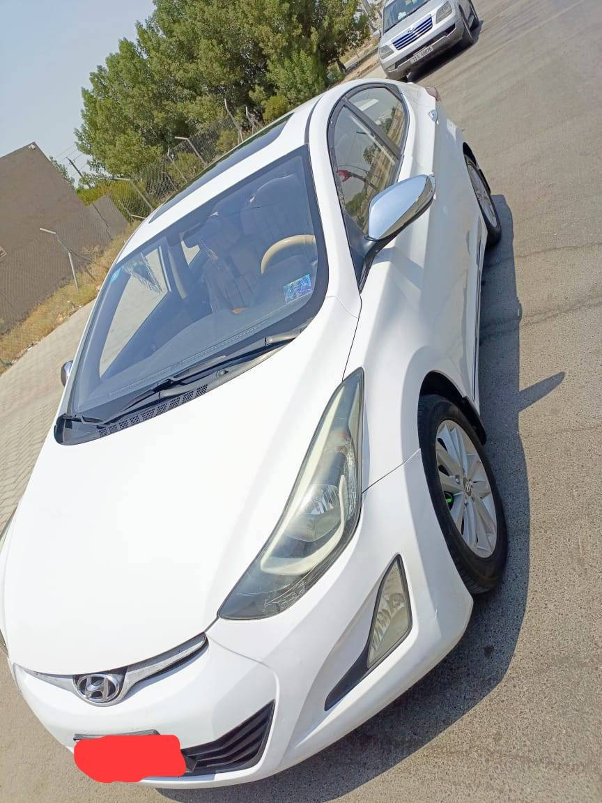 السلام عليكم الانترا خليجي 2015 فول مواصفات عده البصمه محرك كير خير من الله ما مفتوح السونار موجود ويه الصور  بدون دواخل السعر 120 وبي مجال مكان السياره البياع رقم بغداد 
ا***********
