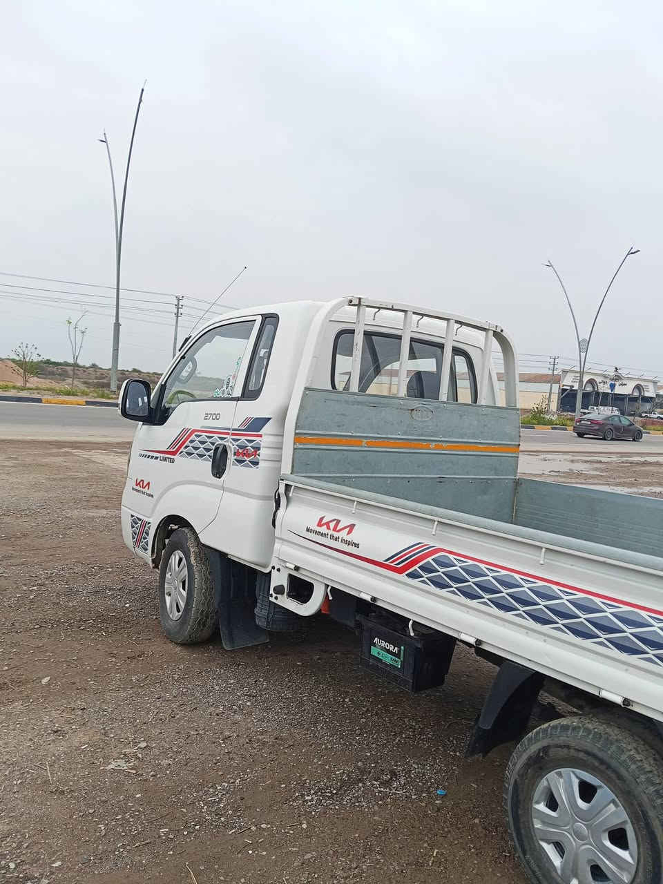 كيا حمل موديل 20رقم بغداد مشروع وطني كفاله عامه نظيفه سياره   هاتف ***********
السعر 127وبيها مجال
