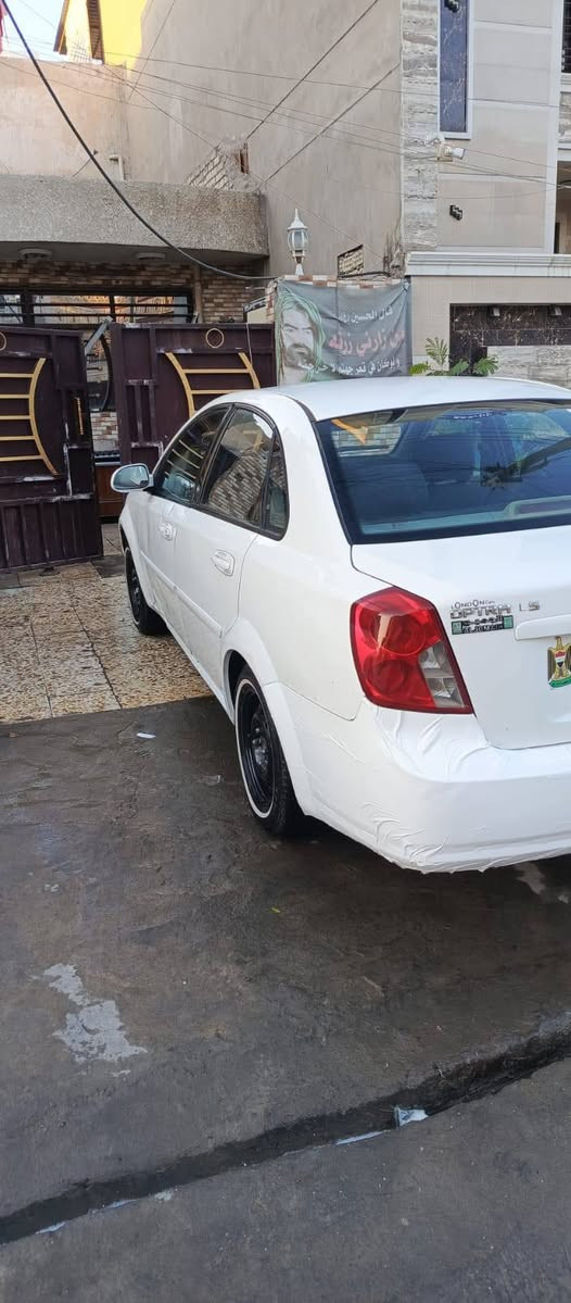 السلام عليكم
اوبترا  ٢٠٠٨  سيارة  رقم نجف. باسمي سكن بغداد  مشروع وطني رقم جديد  هزه سنويه جديدة 
سيارة سونار مرفق بالمنشور فقط دوس صبغ  والباقي كفاله 
مكينه كير صدر تخم تاير  مدوشمه عام ماكو نقص ولا برغي 
للمعلومات الاتصال ***********. 
مكاني الدولعي  السعر ٦٦. وبيهة مجال للشراي
