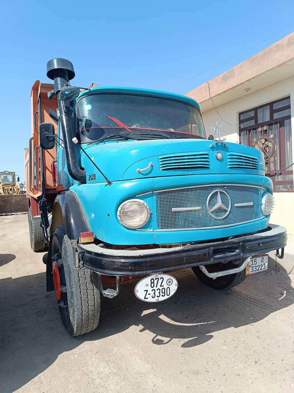 السلام عليكم
للبيع او مراوس ب تيوتا 
تك موديل 79 شاصي عريض
محدثه 81
محرك 55 مكفول 
كير 25 مكفول 
اكسل جي أف مكفول
تخم تاير جديد 
السياره فول كبل للشغل 

السعر 35 مليون وبيه مجال للشراي 

معرض العراق لبيع السيارات والآليات الثقيلة 
الانبار ـ الفلوجه معارض الخط السريع 
*********** - ***********
