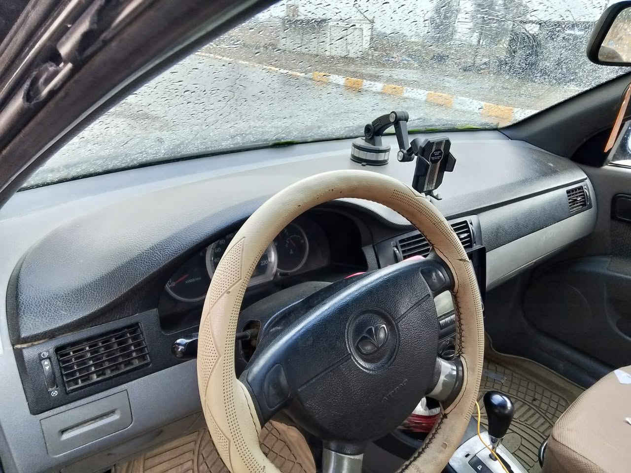 السلام عليكم دايو اوبترا كير أوتوماتيك
موديل 2008رقم إنكليزي محرك كير حداديه تخم تأير جديد

باسمي تحويل مباشر سعر 57وبيه مجال

***********
