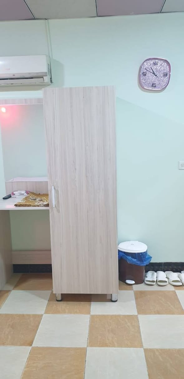 🏨 فندق الميقات السياحي

إذا تبحث عن الراحة والنظافة أثناء زيارتك للنجف الأشرف، فندق النجم الذهبي يرحب بيكم بكل سرور.

📍 الموقع: شارع المدينه ويبعد عن الامام 8 دقايق مشي

نوفر غرفًا:
🛏️ ثنائية
🛏️ ثلاثية
🛏️ رباعية

جميع الغرف:
❄️ مكيفة بالكامل
📶 مزودة بخدمة إنترنت (Wi-Fi)
🚿 تحتوي على صحيات (WC) خاصة
✨ نظيفة ومريحة، ومناسبة للعوائل والزائرين الكرام.

أهلاً وسهلاً بكم، ونسعد بخدمتكم ونتمنى لكم إقامة مريحة ومميزة في فندق الميقات السياحي 
للتواصل والاستفسار عبر الاتصال او وتساب ..***********
