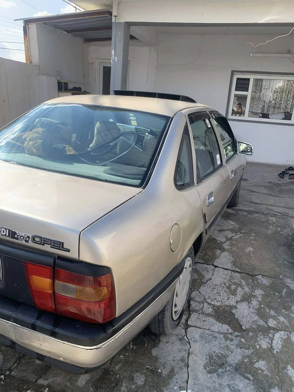 مۆدێل ١٩٩١
گێر ئۆتۆماتیک  مەکینە ٢٠ گێرومەکینە بەشەرت
یەکپارجەی پێوەیە جاملغ سەکن 
لەوحەی تازە 
سەنەوی  ساڵێکە بەسەر جوە 
نرخی ٤١ مەجالێ کەم 
شوێن کەرکوک 

ته لفون بو ئه م ژمارى بكه ن***********
