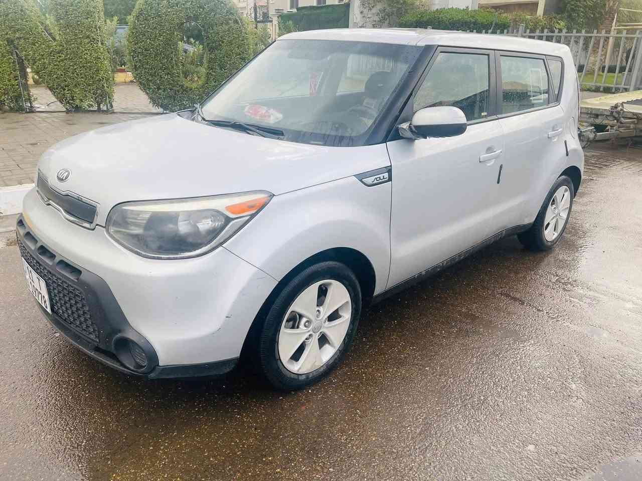 السلام عليكم / من رخصة الادمن 
كيا صول 2016 كفالة عامة من الصبغ والتبديل رقم بغداد إنكليزي باسمي مواصفات شاشة كامرة تحكم استيرن ايكو مكينة كير تبريد صدر تخم تاير السيارة نظيفة جداً 
السعر 114 
للاستفسار ***********
