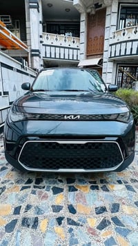 للبيع فقط كيا صول موديل 2024دخول جديد بدون رقم منفيس بسمي بيها رقم فحص...