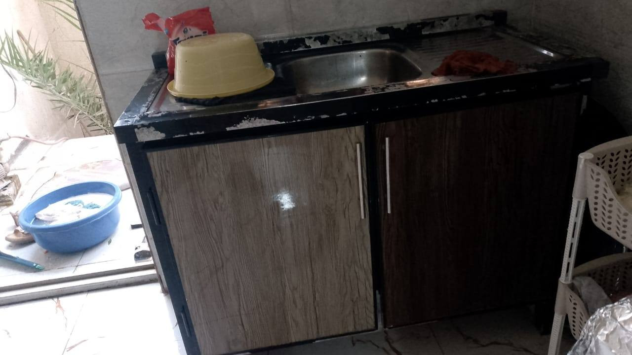 كاونتر 3قطع ابو دنكه تفصال نضيف سعره 250وبي مجال قليل مكاني بغداد الدوره واكو توصيل لكافه مناطق بغداد
*********** بي واتساب
