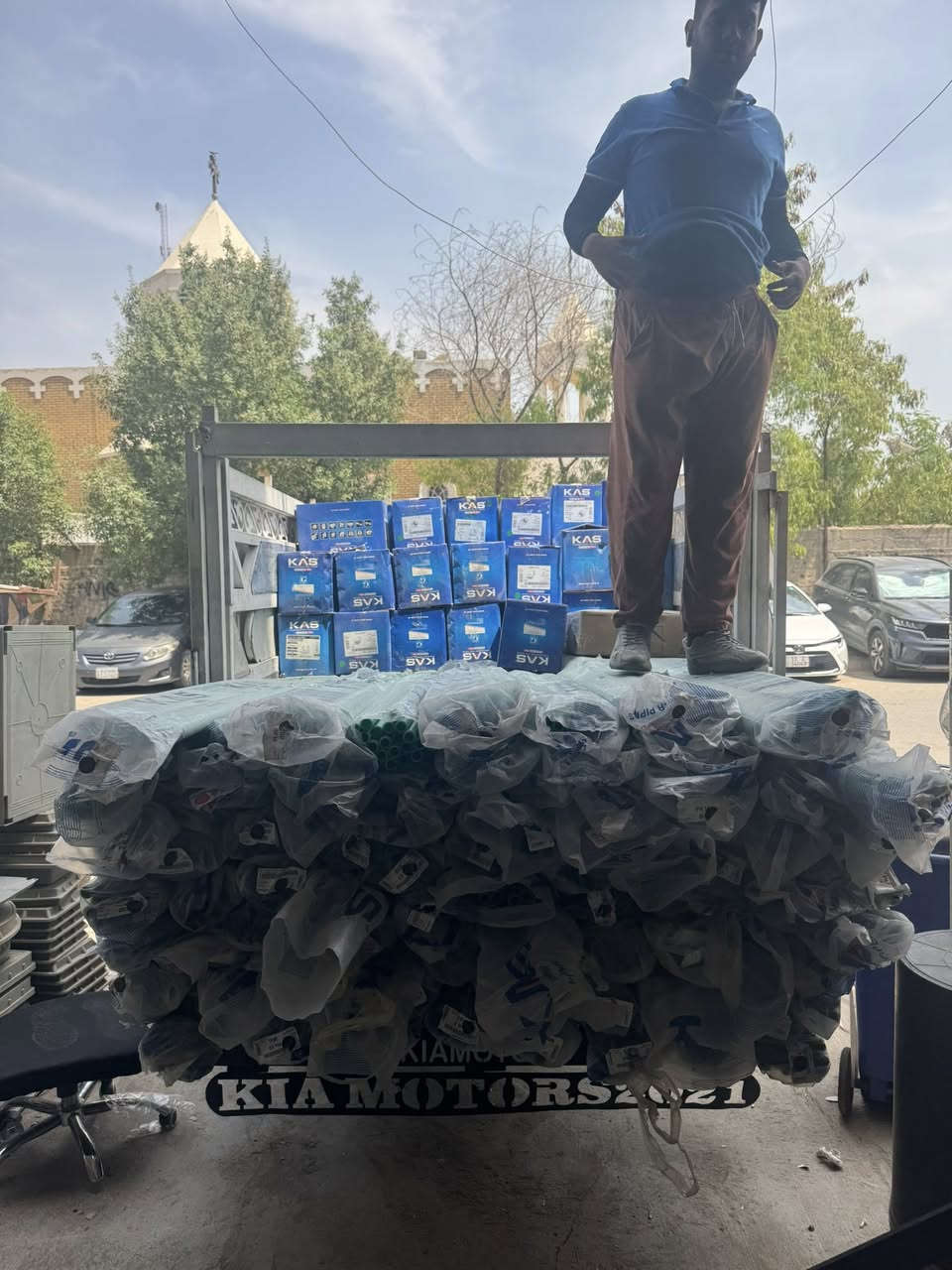 " شركة KAS التركيه " لأنابيب الـ PPR وملحقاتها:---🔧 اكتشف الجودة العالمية مع أنابيب KAS التركيه ! 🔧نقدم لكم الشركة الفريدة "KAS التركية "، الأفضل في عالم أنابيب الـ PPR وملحقاتها. **صناعة تركية بمعايير عالميه**، تجمع بين الدقة والمتانة لتلبي جميع احتياجاتكم في أنظمة المياه.💪 لماذا تختار شركة KAS التركية ؟- تصنيع عالي الجودة بضمان طويل الأمد.- مقاومة للحرارة والضغط العالي، مما يجعلها الخيار الأمثل لكل أنواع المشاريع.- ملحقات متكاملة تسهّل التركيب وتضمن الأداء الأمثل.اختر "KAS" لضمان قوة التحمل والكفاءة المثلى في كل مرة. 🌟---تواصلوا معنا الآن لمعرفة المزيد متوفره بأسعار ممتازه في متناول الجميع .
..الوكيل المعتمد في كمب ساره شارع جامع الشاكرين 
معرض اليمان 
علي اياد
***********
***********
