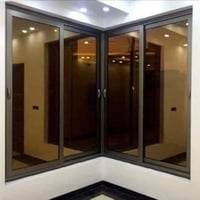 خلفه الألمنيوم بحاجه الى عمل شغلي مفصلي و سلايت مكاني بغداد 0770065209...