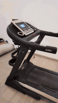 سلام عليكم جهاز جري للبيع كامل مواصفات نظام جبلي دقات القلب تحديد لوقت جهاز تددليك مسجل كامل اواكس  يحمل وزن 160كيلو جهاز نضيف استخدام قليل (سعره) 325بي مجال بسيط مكاني بغداد الغزاليه ***********
