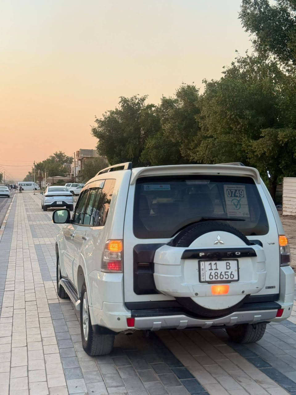 سلام عليكم للبيع باجيرو حبتور بغداد دولي 2010
تحويل مباشر فول مواصفات أعلى فئة مواصفات فول واحد ع واحد  حجم محرك 3500

عله واضع الشركه معروفه خليجي السياره جديده مال جناي فورويل  كشنات جلد  كهربائي دتفئه تبريد  اشارة بل مري شفط تحكم ستيرن ثلاثا جها فتحه  تبريد ثلاث قطع حساسات خلفيه زاد ثلاجه تخم تاير كير مكينه حداديه خير من الله سياره جديده بسمي 

مكان السياره بغداد 

سعر  124 بيه مجال بسي

***********
