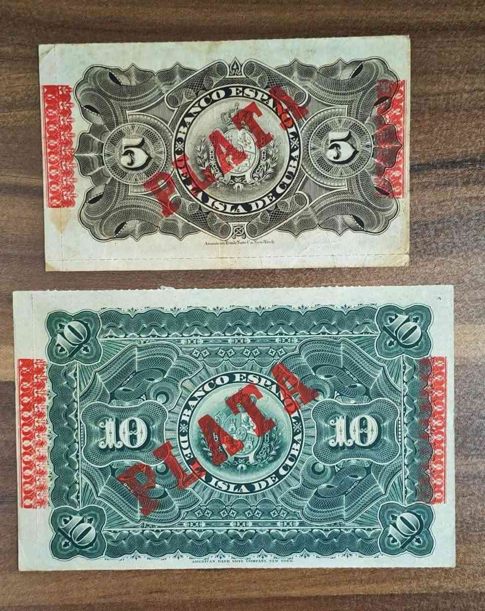 سعر القطعتين ٥٠ الف نهائي رجاءا
للعلم سعر القطعة اذا كانت الحالة انسر مو اقل من ١٠٠ دولار

التسليم لدى ابو عبير ب المتنبي او السيد زيد حسن بالميدان
عند الحجز يرجى ذكر الاسم ومكان الاستلام

ورقتان نقديتان كوبيتان تاريخيتان من أواخر القرن التاسع عشر
الطبقة العليا هي ورقة نقدية بقيمة 5 بيزو فويرتي، السلسلة F، أصدرها البنك الإسباني لجزيرة كوبا (El Banco Español de la Isla de Cuba) في 15 مايو 1896
الورقة النقدية السفلية هي ورقة نقدية من فئة 10 بيزو فويرتي، من السلسلة E، من نفس البنك وتاريخ الإصدار
تتميز الأوراق النقدية بنص إسباني، وتوقيعات مسؤولي البنك، ورسوم توضيحية تعكس الحياة والتجارة الكوبية في تلك الحقبة
تُعتبر هذه الأوراق النقدية من العناصر القابلة للتحصيل نظرًا لقدمها وأهميتها التاريخية


**إذا كنت صاحب هذا الإعلان وتريد حذفه لأي سبب، رجاءا أرسل رسالة إلى الدعم الفني**