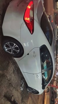 سيراتو خليجي 2014 محرك 2000 دوش  رقم جديد انكليزي ضربتها بل جنطه بنيد ...