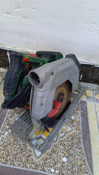 اخوان • منشار قرصي • كهربائي