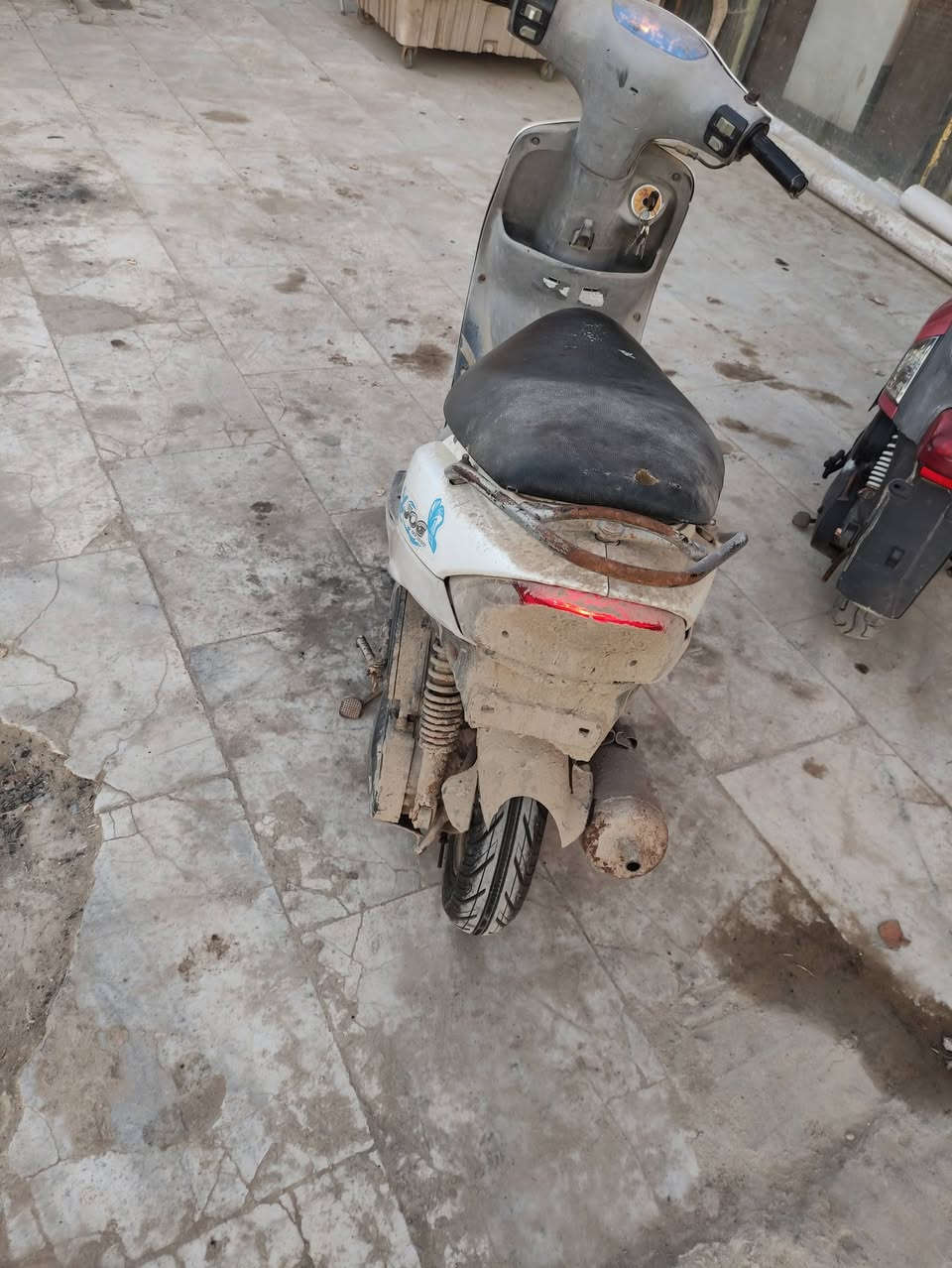 ماكس منغولي للبيع مفتوحه دراجه نظيفه بس محتاج وريد ابيعه سعر 400 وبيه مجال قليل رقمي واتساب *********** مكان ناصريه قرب مستشفى التركي
