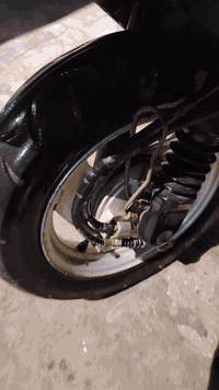 سلام عليكم دراجه 9 ياماها دراجه حلوه نضيفه مكينه خرسه عبالك شحن سكن كهرباياتهه شقاله سلف عوزه بس باتري شرط دكت هندر كابريته شرط لبلاد دراجه شرط مفتوحه مره وحده جوزه لبلاد دراجه شلعه ومعدل سعر 200 وبيهه مجال مكاني البصره الزبير
رقم ***********
