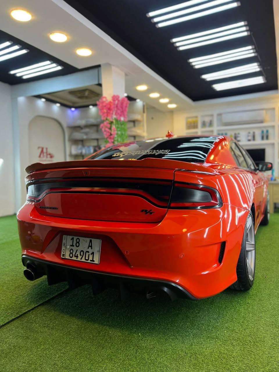 موديل ١٦  لون مميز برتقالي.                                       فول عدا الفتحه بدون حادث سياره تخريب مواصفات سياره رالي مكينه ٣٦٠٠  جاهزه من كلشي
تخم تاير
حداديه امامي خلفي جديده 
ماناقصه شي


**إذا كنت صاحب هذا الإعلان وتريد حذفه لأي سبب، رجاءا أرسل رسالة إلى الدعم الفني**