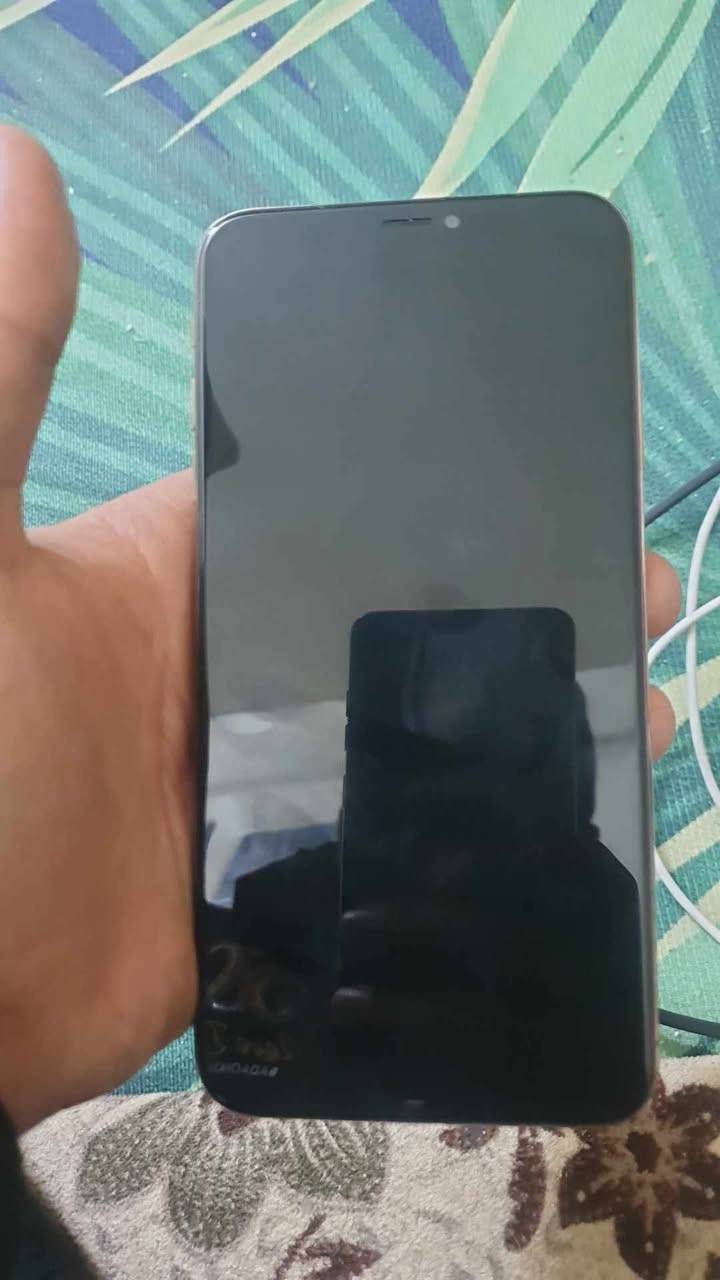 ايفون Xsmax للبيع

جهاز نضيف كلش بس مبدل شاشة وبطارية اصليات ذاكرة 256 بطارية 100 نموذج امريكي تك سيم فيس ايدي شغال كلشي شغال سعر الجهاز 175 الف وبي مجال للطيبين 

تواصل خاص او ***********☎️
