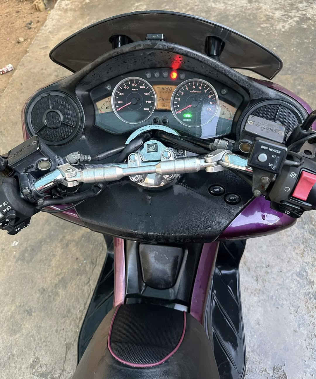 دراجه فورزه 0/10كير 7تحويلات سبورت كير عادي كله شغال دراجه خير من الله بانزين محسن استان حساس كلوب صندوك شغال لسعر 1700اوبيه مجال مكان ديالى بعقوبه اي ستفسار *********** ول مو شراي ليتعبني
