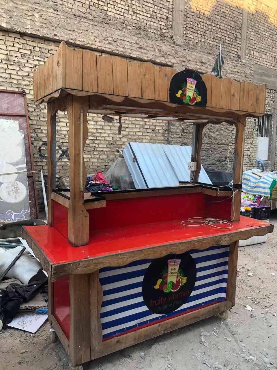 السلام عليكم عربانه مال عصائير للبيع
وبيها كهربائيات تشتغل 
السعر 500 وبيها مجال بسيط 

العنوان بغداد المشتل 

***********

