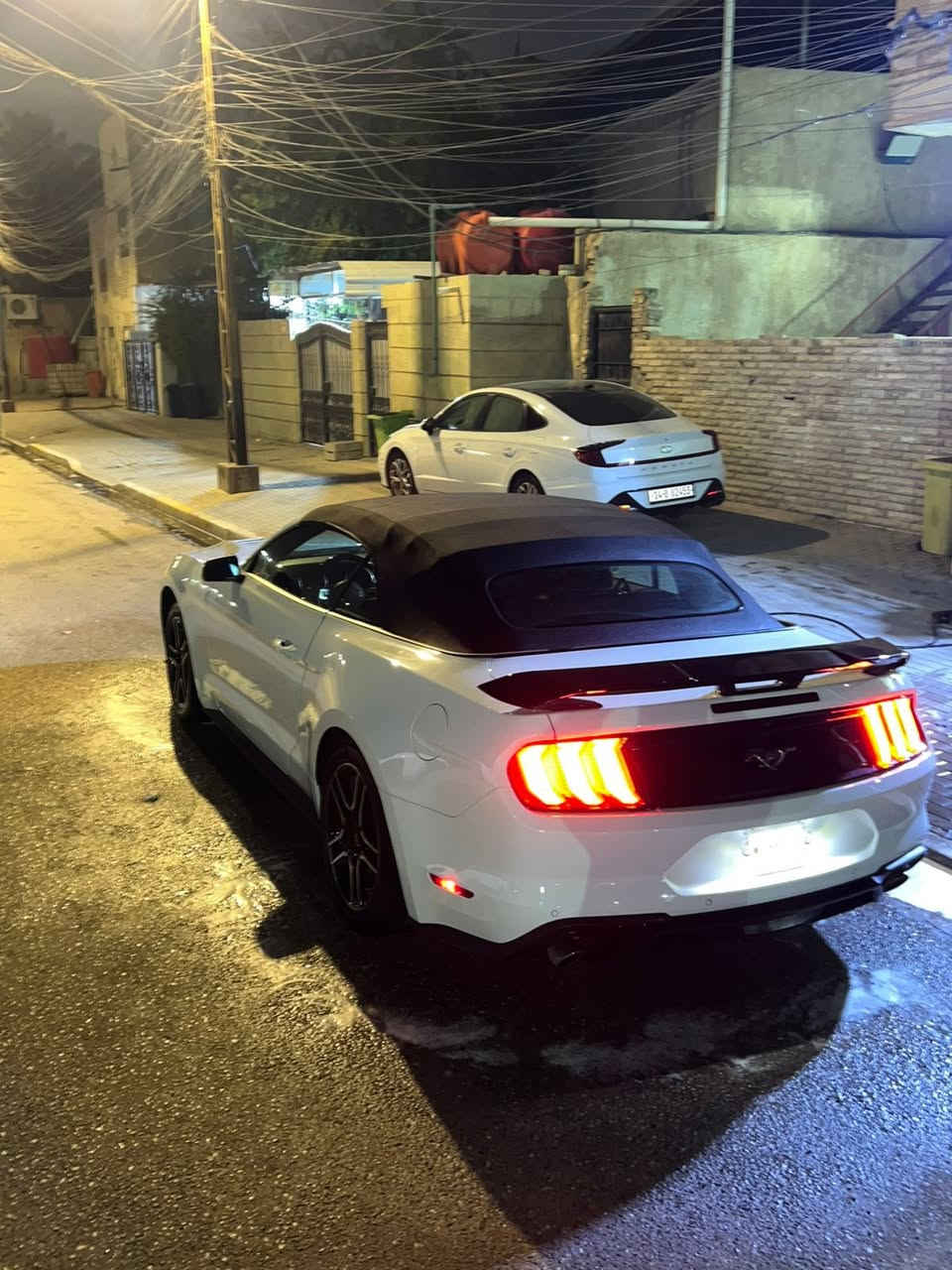 موستنك ايكو بوست 2023 كشف 
ماشية 40 الف كم 
مواصفات السيارة 
ترحيب 
ستيرن كاربون فايبر 
تثبيت مسار 
نقاط عمياء 
رادارات محيطه خلفي وجانبي 
تحكمات ستيرن 
شاشة كبيرة 
كار بلي + اندرويد اوتو 
دشبول 7 الوان
لايت زنون بلادي
خمس مودات قيادة
كير 10 نمر
تبريد فول ومناخ منفصل
حساسات خلفية
كامرة خلفية دوارة
تشغيل عن بعد مع بصمة ابواب
طخم تاير جديد 
حداده 100٪؜ 
الحادث موضح بالصور فقط تبديل بنيد الباقي كله راجع بلاد 
سعر السياره 160 وبيها مجال رقم فحص مؤقت بشهر السادس دخلت
مكاني بصره 
***********
