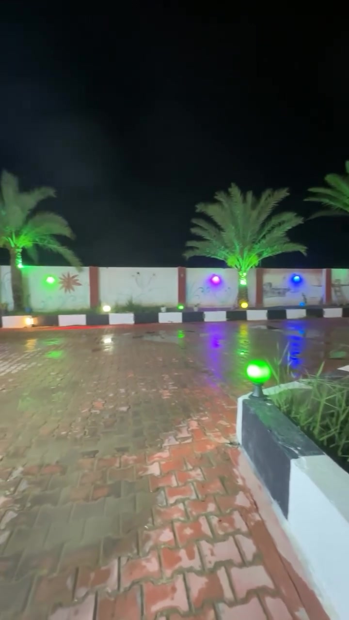 مزرعة الباشا 🏖🌹
عيش أجواء الصيف ويانا 🌹🏖

يستقبل العوائل والشباب صباحاً ومسائاً

ومهيئاً لكل المناسبات والحفلات 🔥

المواصفات:

مساحه 2500 متر

مسبح كبير و نضيف ومفلتر يومياً ومسبح للاطفال

حدائق مرتبة ومكان مثالي للمة 

العاب اطفال 

وبليارد

وكرة طائرة 

وفيشة 

وساحة لكرة القدم

وموقف واسع للسيارات

وجلسات خارجية وشواية

إضاءة ليلية مع ديجي 

واستقبال مع غرفتين نوم ومطبخ وحمام

مناسبة ل :

للمناسبات والاعراس  والحفلات وأعياد الميلاد وللمات العائلية

ايام راحة وتغيير جو 🌹🏖

موقع مميز -هدوء وخصوصية كاملة 🌹الباشا الترفيهي مكان صلاح الدين قضاء الدجيل الاستفسار ***********/***********
