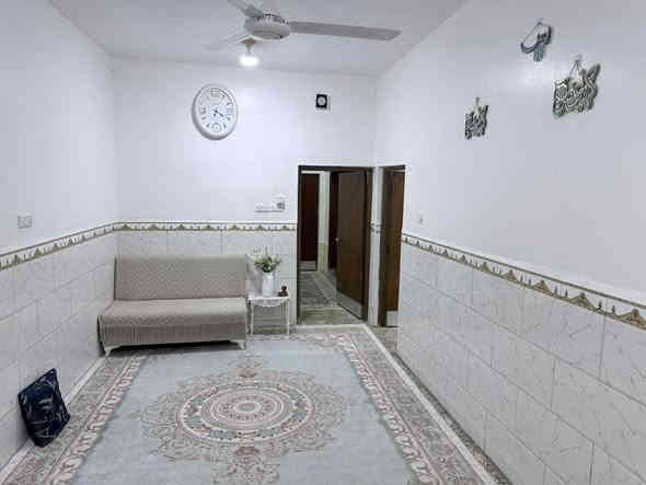 . 🔹️   🔴      بسم الله الرحمن الرحيم         🔴    🔹️

.                              #دار_للبيع🏘

موقع الدار :  حي الامير ✅
____________________________________
#المساحه : ١٦٠ م ✅

#تفاصيل_العقار ::♻️
 بناء طابقين  يتكون الطابق الاول من براني + صاله + مطبخ +غرفتين + صحيات داخليه و خارجيه 

بناء الطابق الثاني:  غرفتين + صاله + مخزن
____________________________________

#السعر_الدار:✅    ١١٥    🔺   يرهم مبادره

____________________________________
#من يرغب بعرض عقار مراسلتنا  على الرقم ( *********** ) و ( *********** ) واتساب 
وارسال جميع التفاصيل والمعلومات( صور العقار + موقع العقار )

🏘مكتب البركة للعقارات حي العسكري مقابيل كراج حي العسكري🏘🔰
