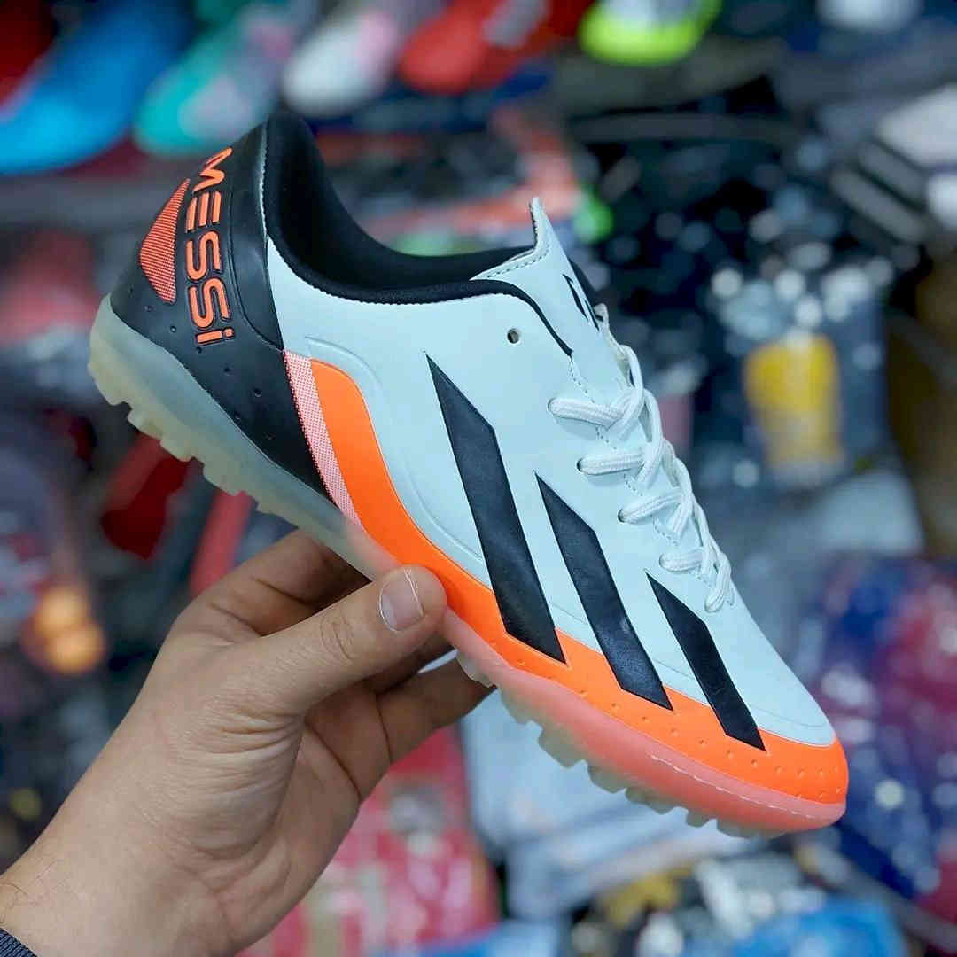 🔹#تارتان__جيلاتين__اصلي__مخييط__بالكامل💯

▪#القياسات_40__41__42_43__44__45_46✨ 

🔸#العنوان__النجف_حي_الزهراء_قرب_مطعم_ثابت 
     *********** واتساب 📲 #تجهيزات_رياضيه

🔺#يوجد_توصيل_الى_جميع_اماكن_النجف_والمحافظات

          👑 تجهيزات القمر الرياضية/النجف 👑
