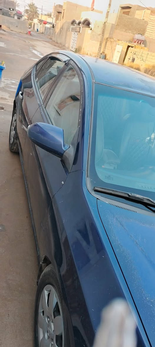 يالله النترا ٢٠٠٧ رقم نكليزي بغداد بسمي أمريكي فقط بنيد باب جاملغ أمامي اي دواخل.مابيه مكينه كير حداديه تبريد خير من لله  تخم تاير سعر ٨٥ هاتف***********
