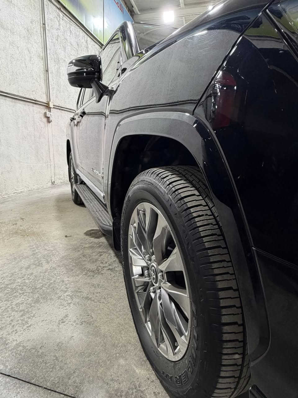 السلام عليكم
لاندكروز 2024 GXRلمتدد

مكينة 4000 تنفس طبيعي

السياره ماشية ١٥ الف

فول مواصفات 4 كامرات

مكفولة كفالة عامة

سعرها:71.500 الف دولار وبيها مجال

للاستفسار

***********

***********
