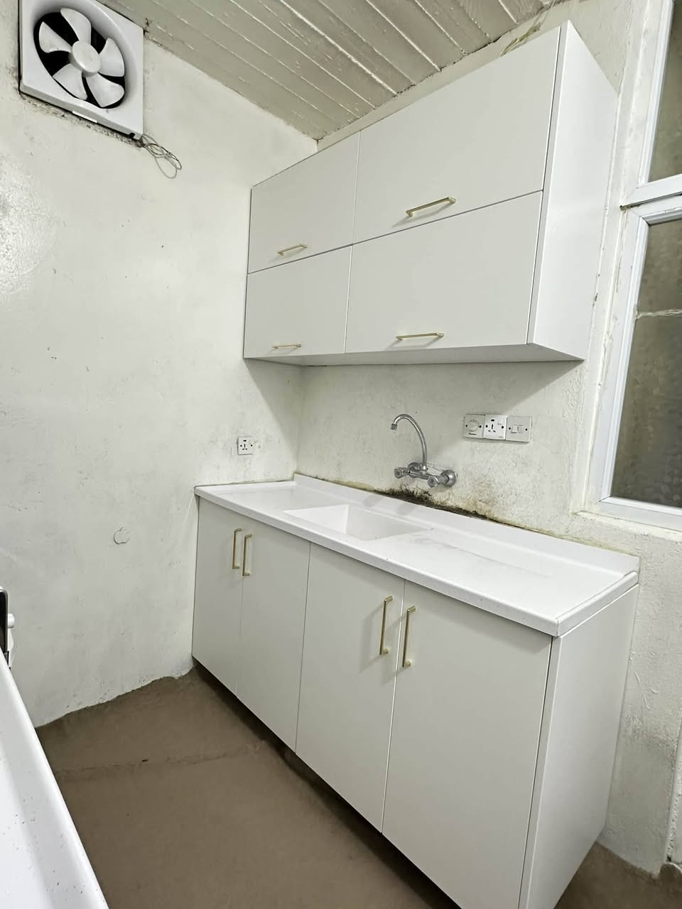 بوفڕۆشتن 4مەتڕ پالاپرس لەکەلاڕە
***********
