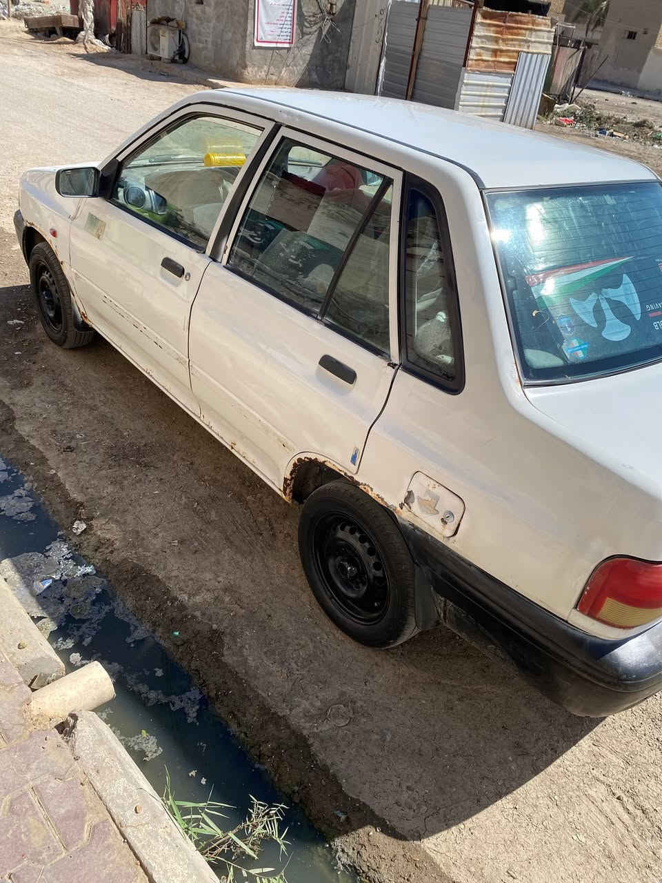 مديل 14 مراوس بصفره  تكسي كون نضيفه 
***********
