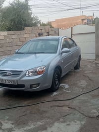 سيراتو للبيع موديل 2007 سعرهه 75  اي ستفسار 07774782250