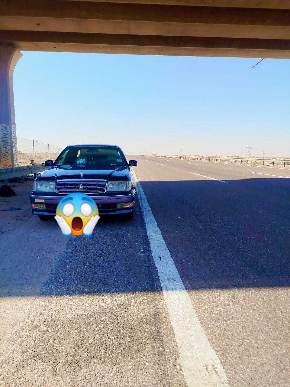 السلام عليكم
موديل 98 
رقم انبار  انكليزي 
مكفوله 
جاهزه محرك وكير وطخم تاير حداديه جديده تبريد ثلج 
مابيها اي نقص 
***********

