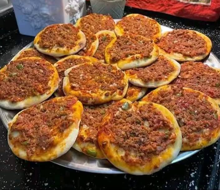 100قطعة مشكله بس 35موجود توصيل لجميع المناطق


**إذا كنت صاحب هذا الإعلان وتريد حذفه لأي سبب، رجاءا أرسل رسالة إلى الدعم الفني**