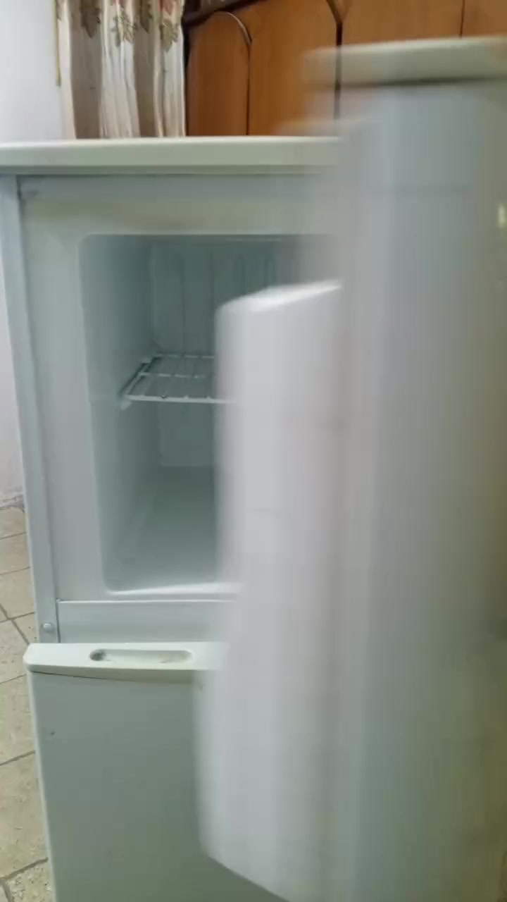 ثلاجه للبيع سعر 100 بيهه مجال للاستفسار خاص


**إذا كنت صاحب هذا الإعلان وتريد حذفه لأي سبب، رجاءا أرسل رسالة إلى الدعم الفني**